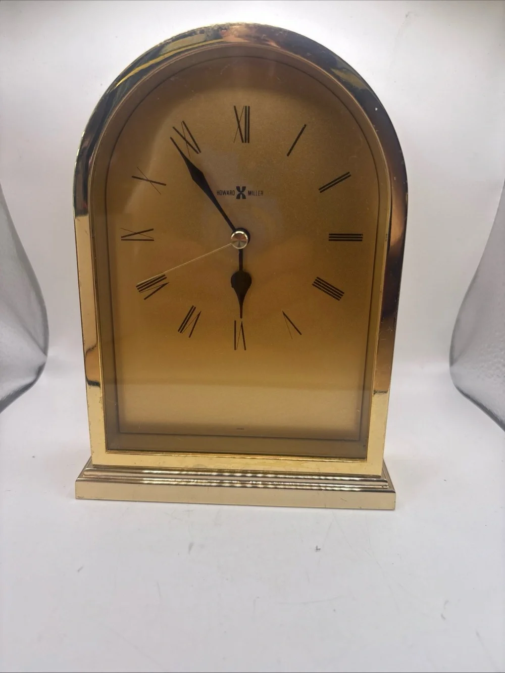 Vintage Howard Miller Quartz Clock Brass Finish Mantle Table Desk - Tested